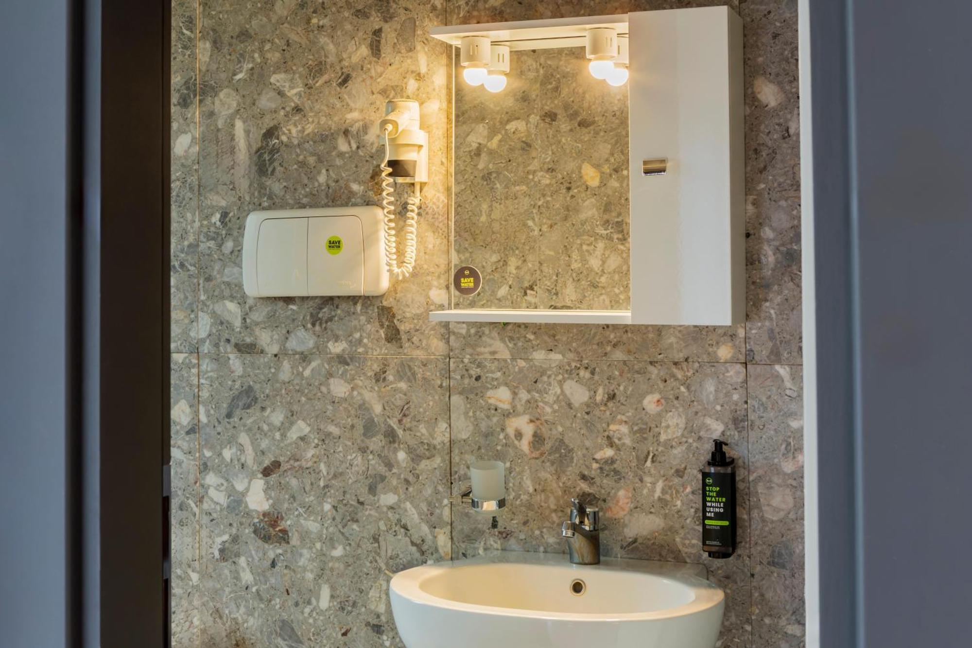 B&B Hotel Bari Rondo Buitenkant foto
