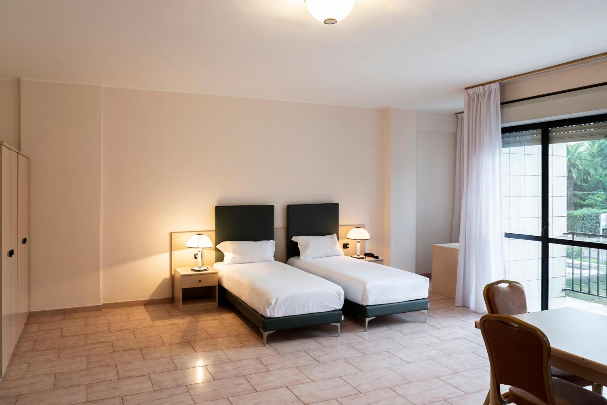 B&B Hotel Bari Rondo Buitenkant foto